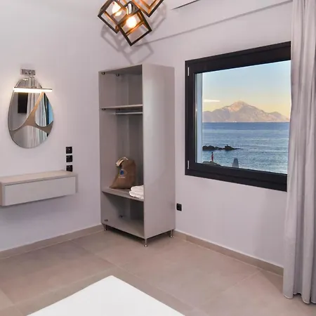 Athos Veranda * Sarti