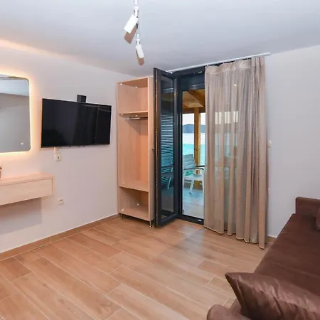 Apartament Athos Veranda Sarti