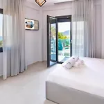 Athos Veranda דירה סארטי